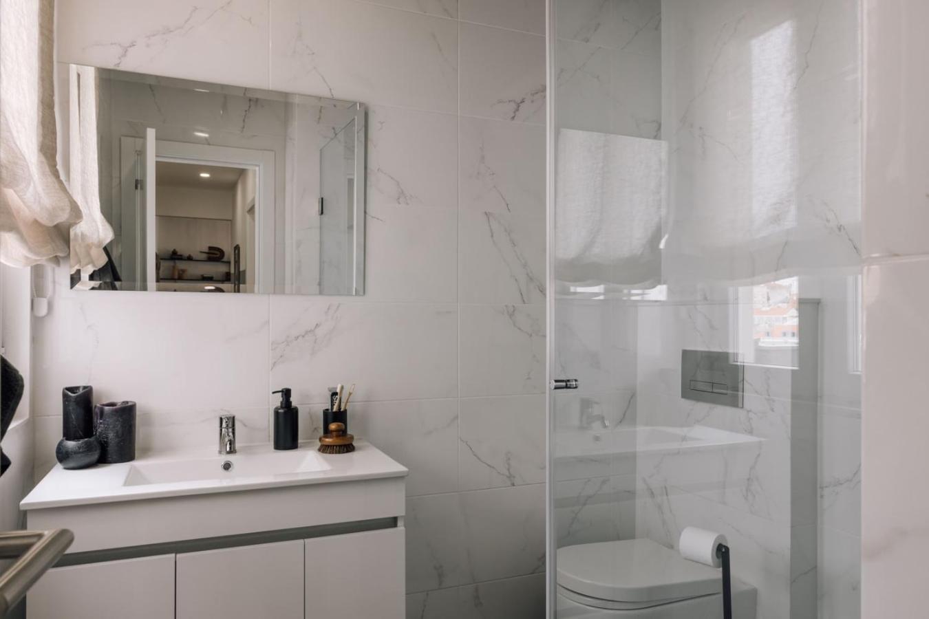 Apartment Boa - 2 Bedrooms In Santo Antonio Lisbon